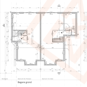 Gedetailleerde plattegrond van de begane grond van twee geschakelde woningen, "Woonhuis A" en "Woonhuis B", met gelabelde kamers, afmetingen en een trappenhuis. De plattegrond bevat afmetingen en kameraanduidingen zoals "rm" en "mv".
